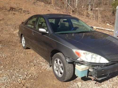 2002 toyota camry le sedan 4-door 2.4l l@@k