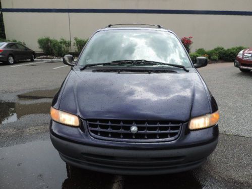 99 PLYMOUTH GRAND VOYAGER SE SUPER CLEAN ABS ROOF RACK CAPTAIN CHAIRS NO RESERVE, image 2