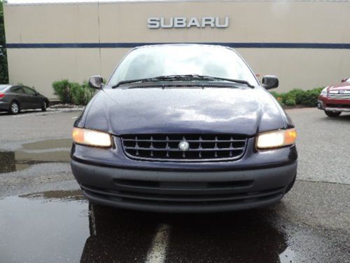 99 PLYMOUTH GRAND VOYAGER SE SUPER CLEAN ABS ROOF RACK CAPTAIN CHAIRS NO RESERVE, image 3