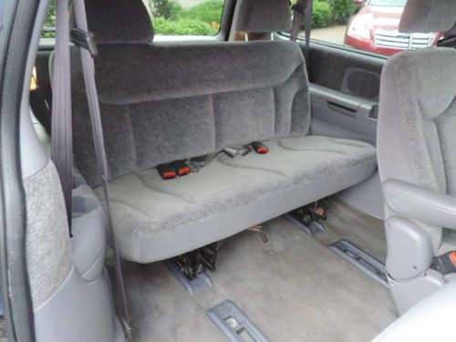 99 PLYMOUTH GRAND VOYAGER SE SUPER CLEAN ABS ROOF RACK CAPTAIN CHAIRS NO RESERVE, image 43