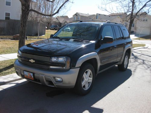 2003 black chevrolet trailblazer ltz 4.2l 6 cylinder. great condition, clean.