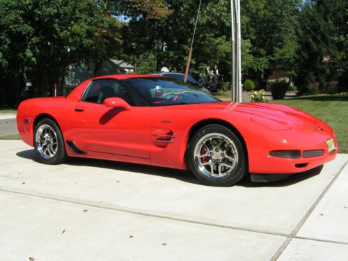 2001 corvette z06 never ever in the rain, 13,700 miles car is mint!!!!