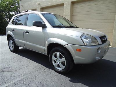 2006 hyundai tucson gl/4cyl!great mpg!look!warranty!wow!