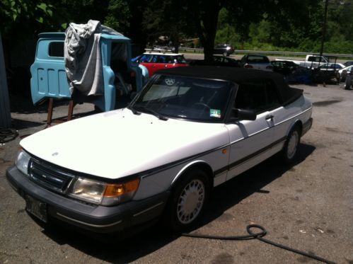 1988 saab 900 turbo convertible 2-door 2.0l