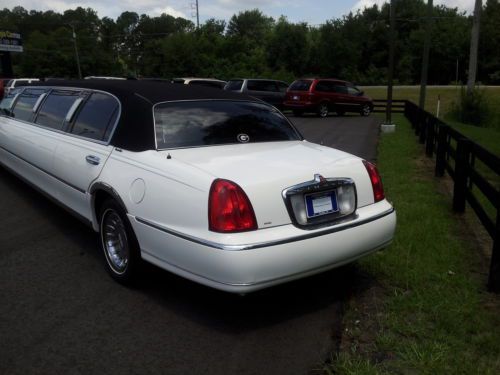 2001 Lincoln Town Car DaBryan Coach Limo 4-Door 4.6L V8 120in Stretch LOW MILES, US $11,995.00, image 6