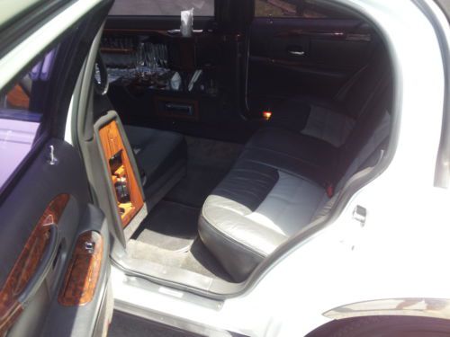 2001 Lincoln Town Car DaBryan Coach Limo 4-Door 4.6L V8 120in Stretch LOW MILES, US $11,995.00, image 14