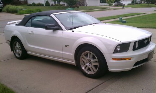 2007 custom ford mustang gt convertible 2-door 4.6l &lt;39k mi_$20k *local pu only*