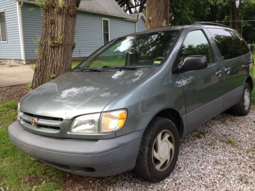 1998 toyota sienna le mini passenger van 5-door 3.0l