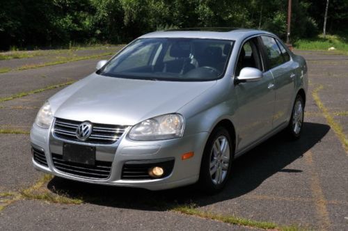 2006 volkswagen jetta tdi sedan 4-door 1.9l turbo diesel no reserve leather roof