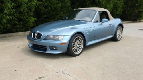 2002 bmw z3 roadster convertible 2-door 3.0l