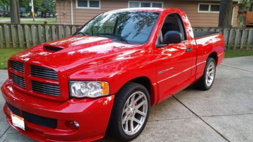 Excellent condition 2004 dodge ram srt-10 2wd regular cab