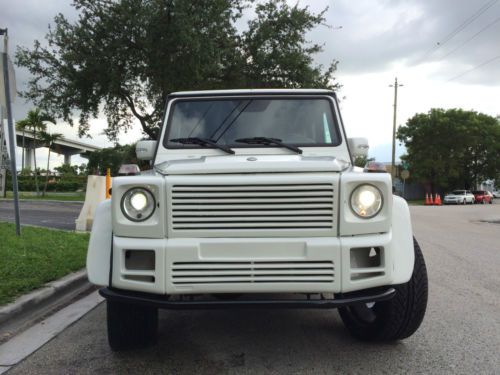 2010 mercedes g550 white w/ leather interior + bravus full body kit (rebuilt)