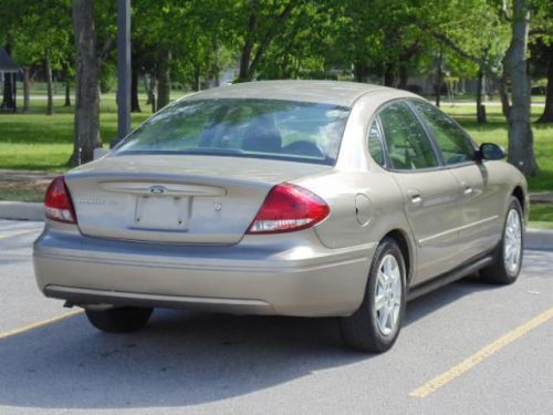 2007 ford taurus se