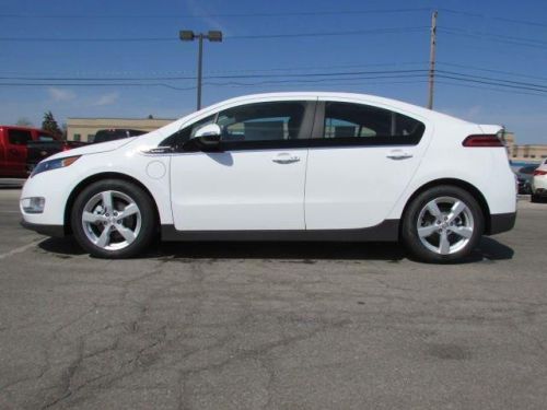 2014 chevrolet volt base