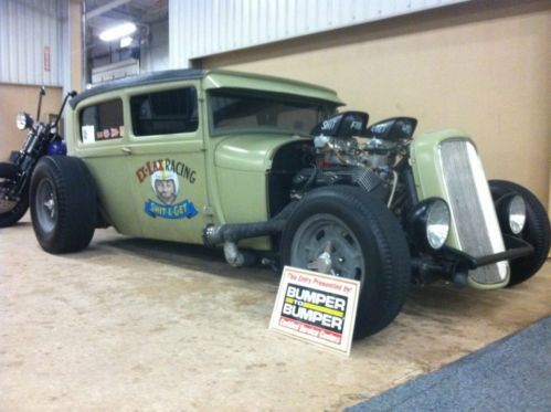 1929 model a ford tudor sedan hotrod ratrod 409 chevy , hot rod , rat rod