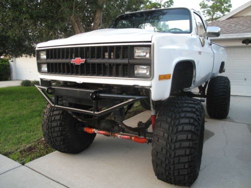 Beautiful &#039;81 chevy k20 lifted show truck