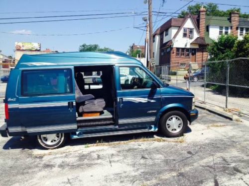 1995 chevrolet astro lt standard passenger van 3-door 4.3l