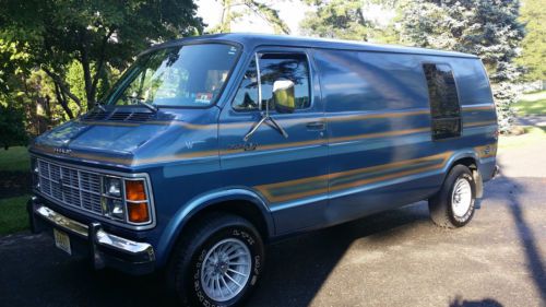 1979 dodge b200 custom van (winnebago conversion)