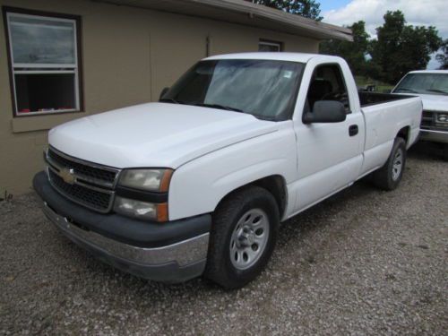 2006 silverado work truck no rust!!