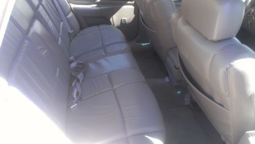 1996 Chevrolet Caprice Classic Sedan 4-Door 4.3L, image 12