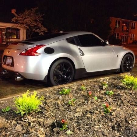 2009 nissan 370z touring sport package