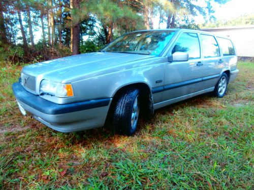 1997 volvo 850 wagon 4-dr 2.4l gas saving luxury family reliable room no reserve
