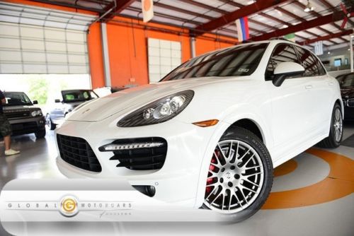 13 porsche cayenne gts awd 39k 1 own sport chrono nav pdc cam vent rear ac pano