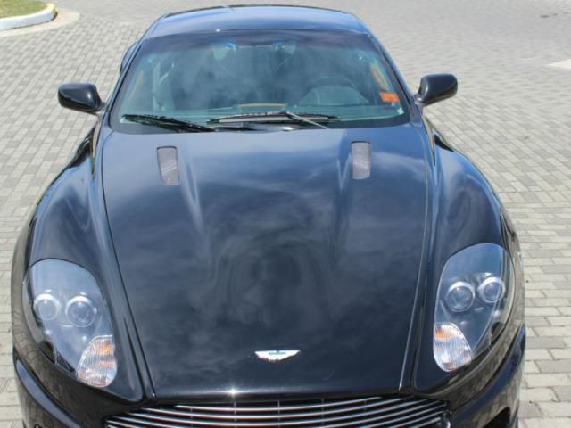 2005 - aston martin db9