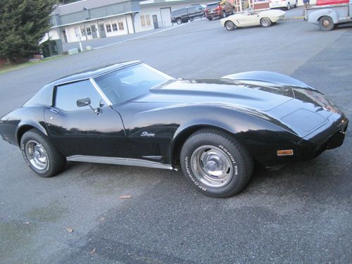 1976 corvette 4 speed t top