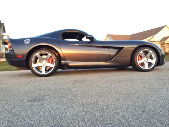 Dodge viper srt-10 coupe 2-door