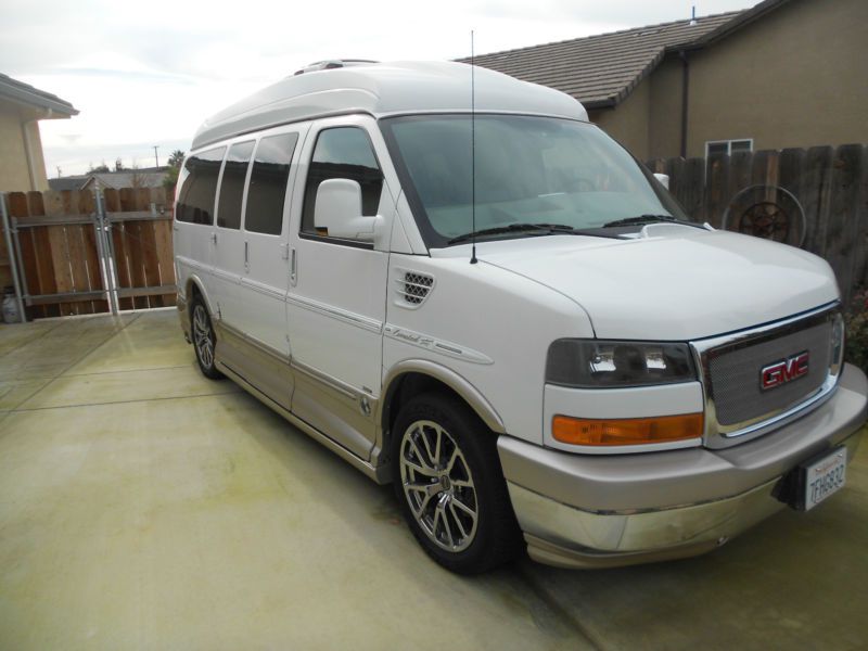 2012 gmc savana limited se