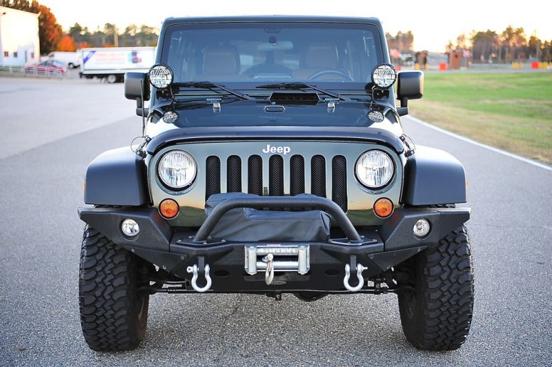 2011 jeep wrangler rubicon unlimited/lifted