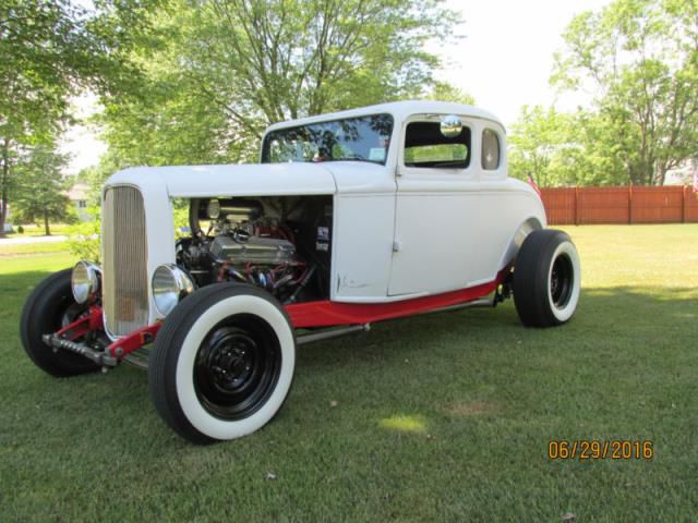 Ford: 18 rod