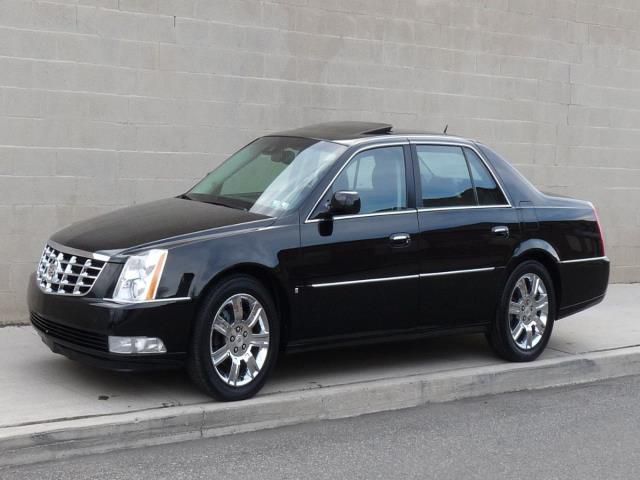 2008 cadillac dts platinum sedan 4-door