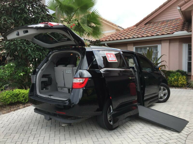 2011 Honda Odyssey Touring Elite, US $16,030.00, image 2