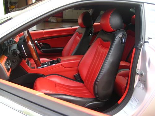 2008 maserati granturismo base coupe 2-door 4.2l red /black interior