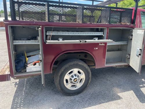2013 chevrolet silverado 2500 4x2 reg cab 6.0 auto utility bed w/rack