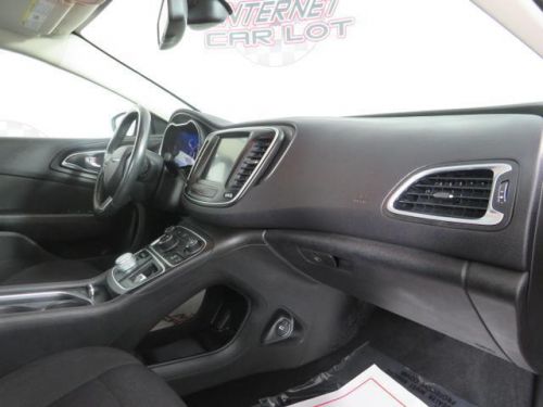 2015 Chrysler 200 Series Limited Sedan 4D, US $9,991.00, image 7