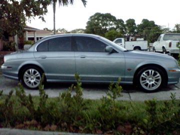 2002 jaguar s-type base sedan 4-door 3.0l