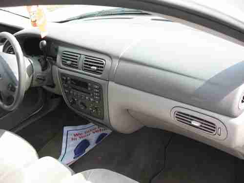 2004 Pontiac Sunfire SE Coupe 2-Door 2.2L, image 5