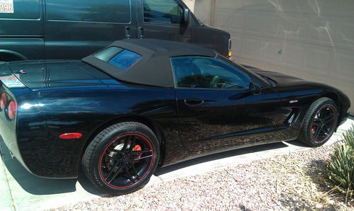 2001 chevrolet corvette convertible 2-door 5.7l 57k miles (mint)