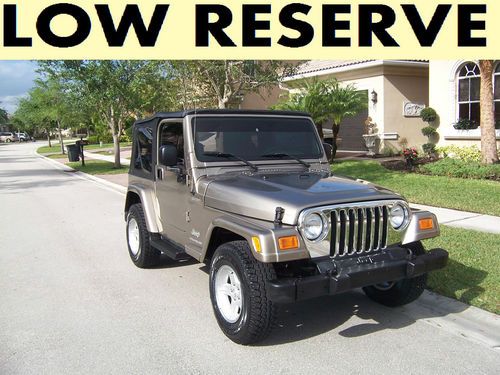 2005 jeep wrangler sport 4.0/     excellent condition