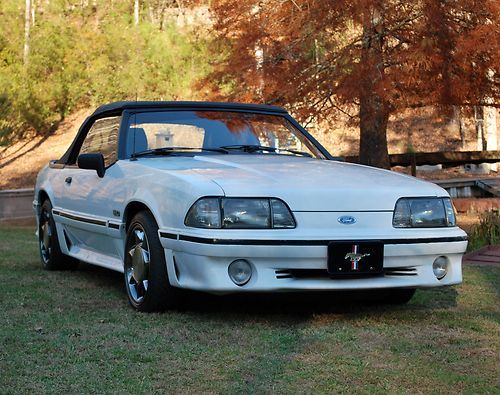 1989 ford mustang gt convertible 2-door 5.0l