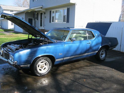 1970 oldsmobile cutlass base  350 rocket