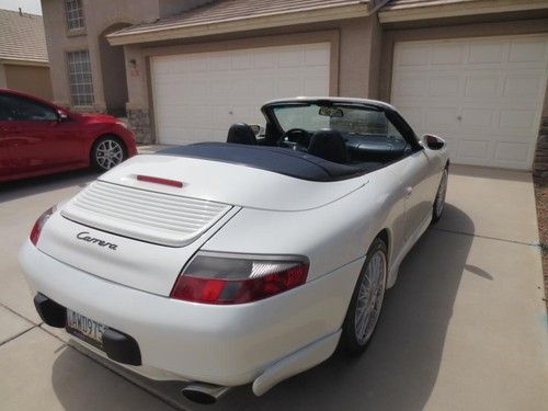 Porsche 911 carrera (996) in excellent condition.  custom paint and interior.