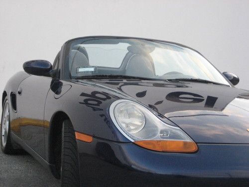 Stick shift 2001 porsche boxster 58k miles mint condition clean carfax