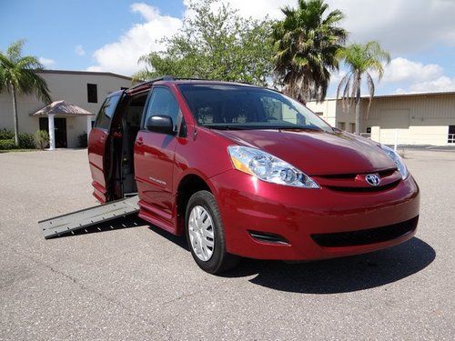 2008 toyota sienna le*braun rampvan*handicap*wheelchair van*entervan