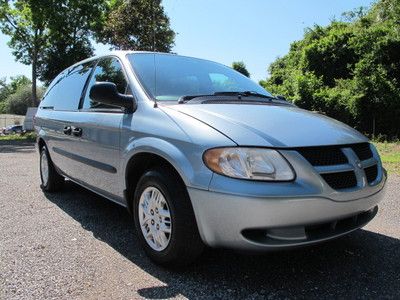 Dodge grand caravan se just in time for vacation one owner clean van