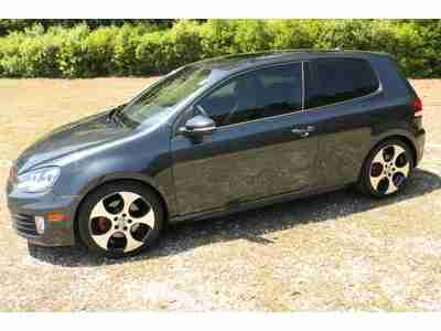 (Volkswagen) 2011 Volkswagen GTI LOW MILEAGE, image 2
