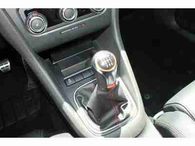 (Volkswagen) 2011 Volkswagen GTI LOW MILEAGE, image 21
